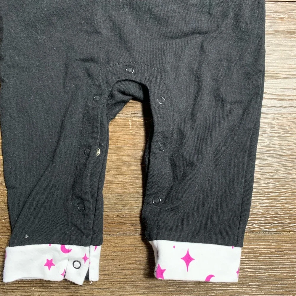 Cat & Jack 3/6 month Halloween romper - Picture 3 of 5